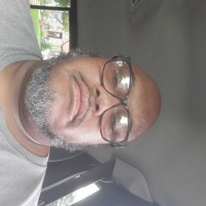 Meet your Posher, Dwayne